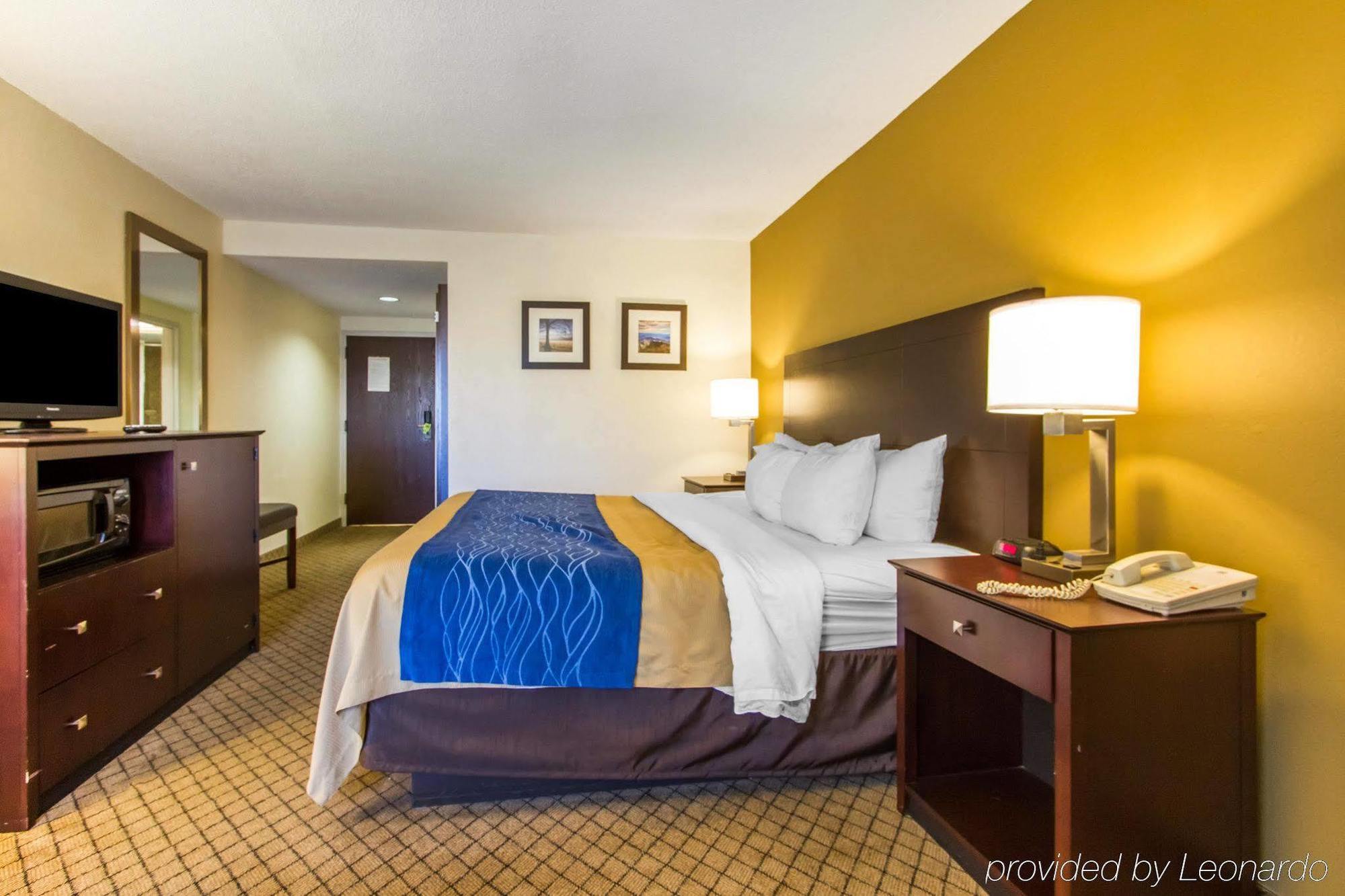 Quality Inn Clarksville - Exit 11 Exterior photo