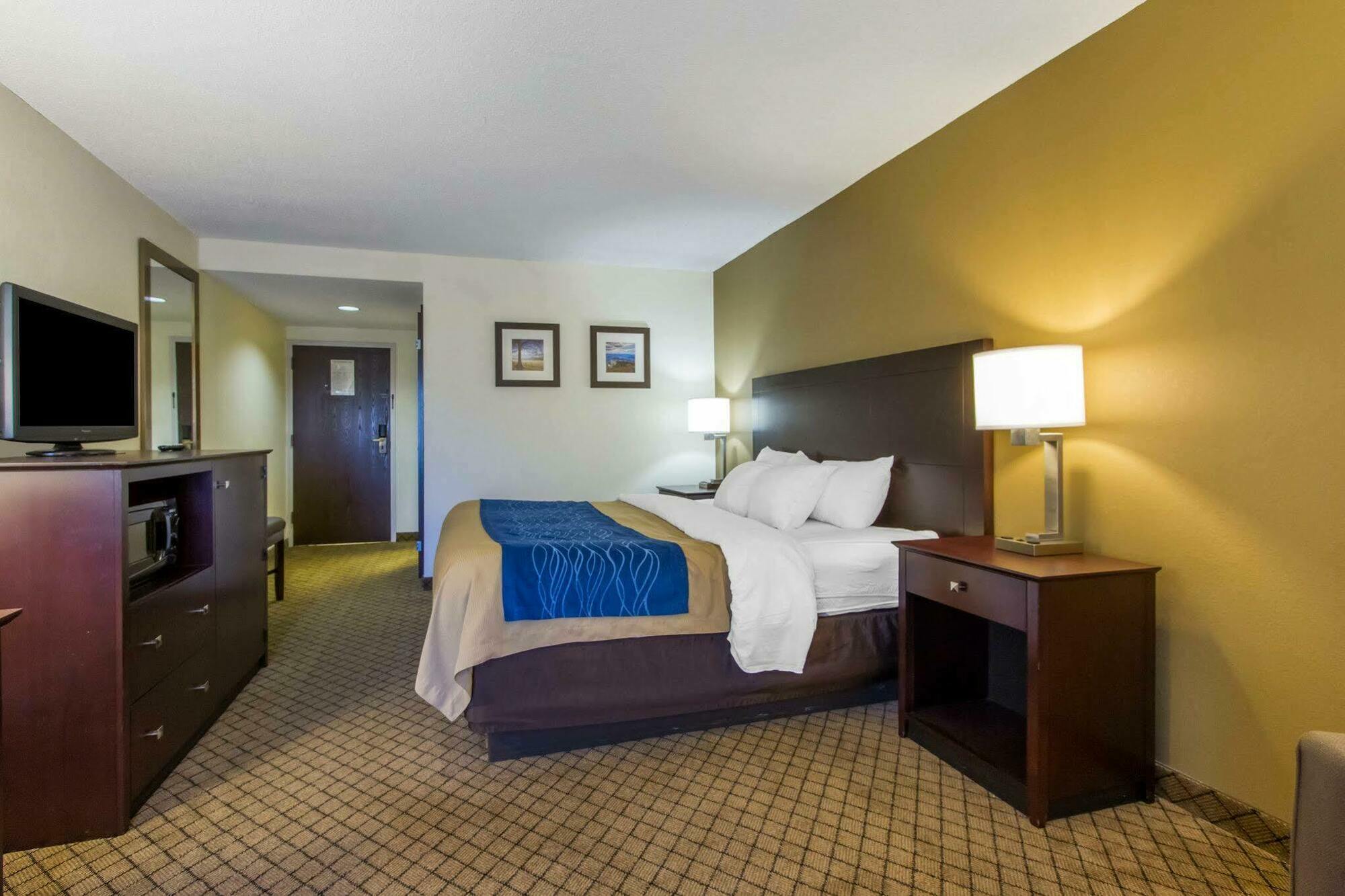 Quality Inn Clarksville - Exit 11 Exterior photo