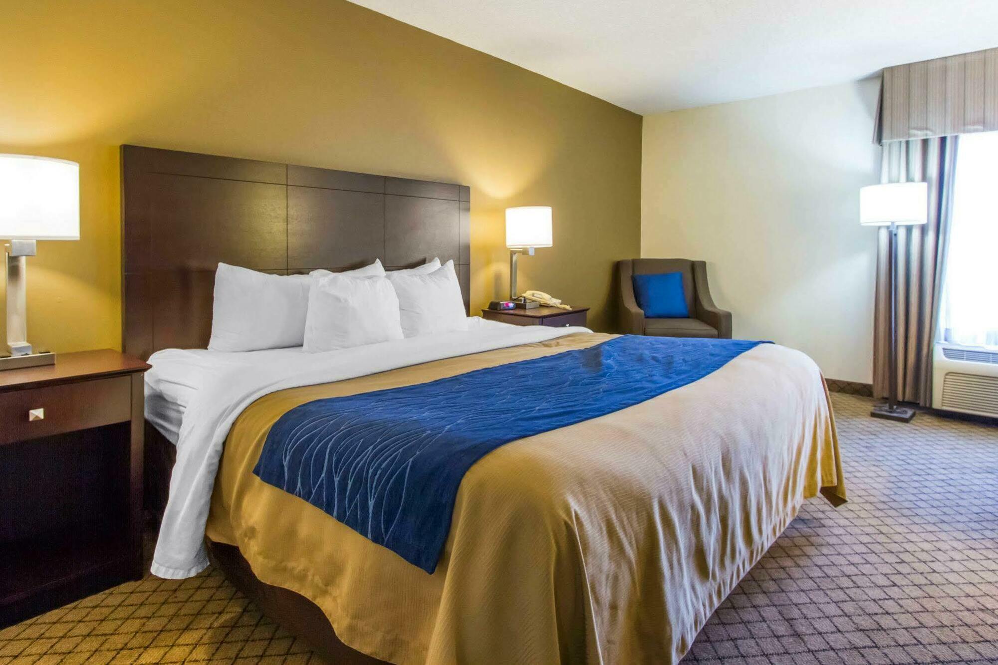 Quality Inn Clarksville - Exit 11 Exterior photo